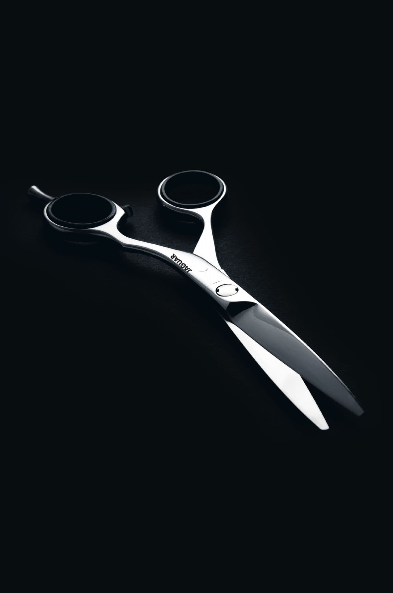 Jaguar Black Line Euro Tech Hairdressing Scissor 5.75" (Special Order)