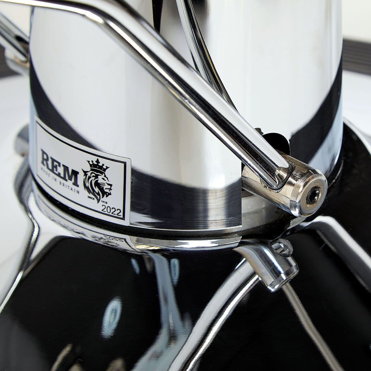 REM Britannia Classic Barber Chair Black