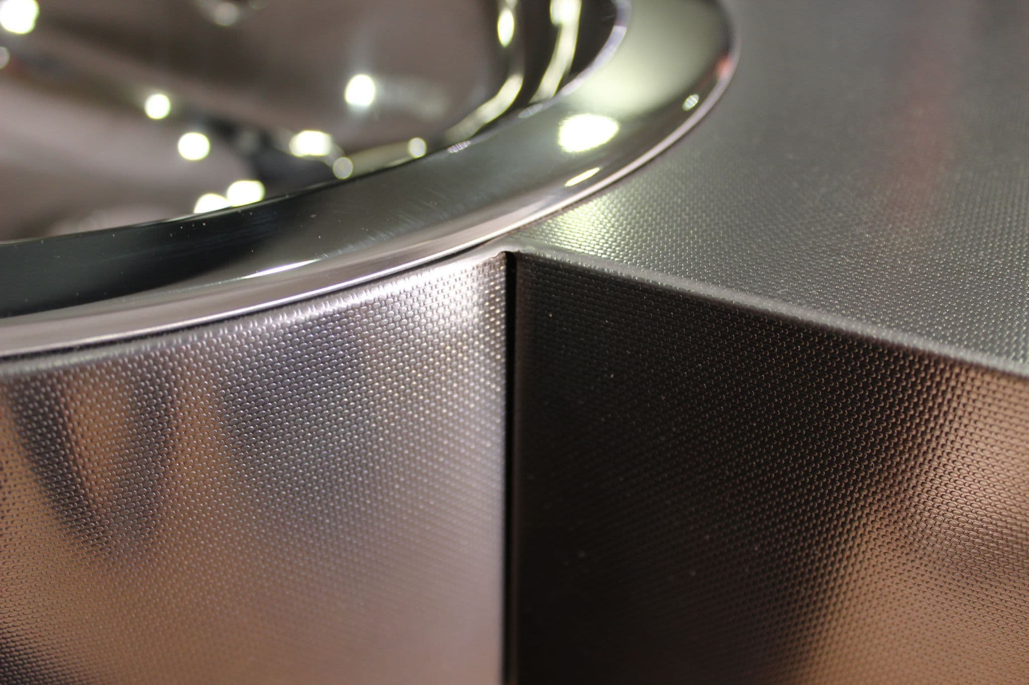 REM Duke Barbers Unit