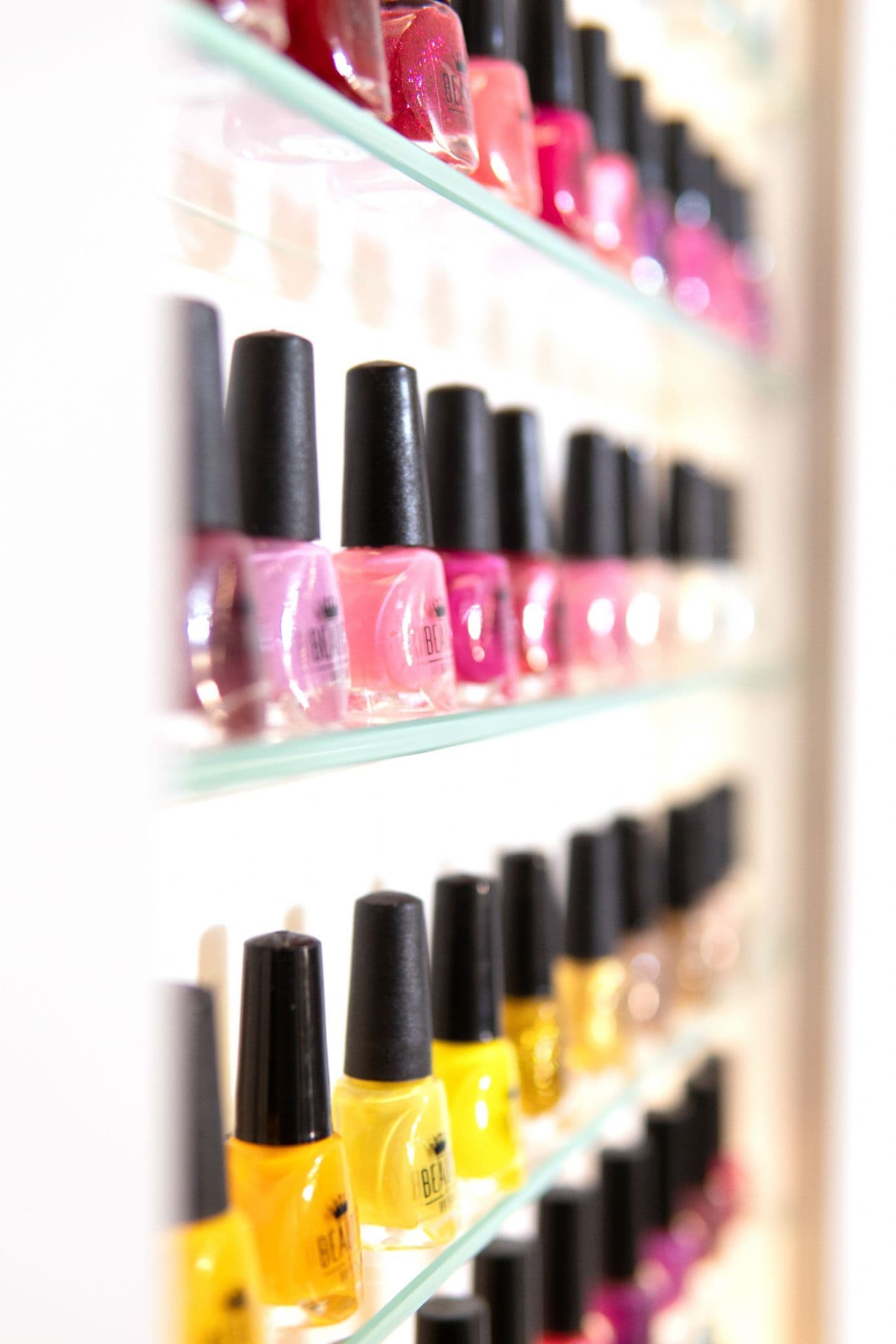 REM Olympia Nail Varnish Display Small